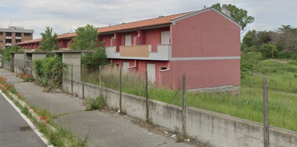 casa indipendente in vendita a Roma