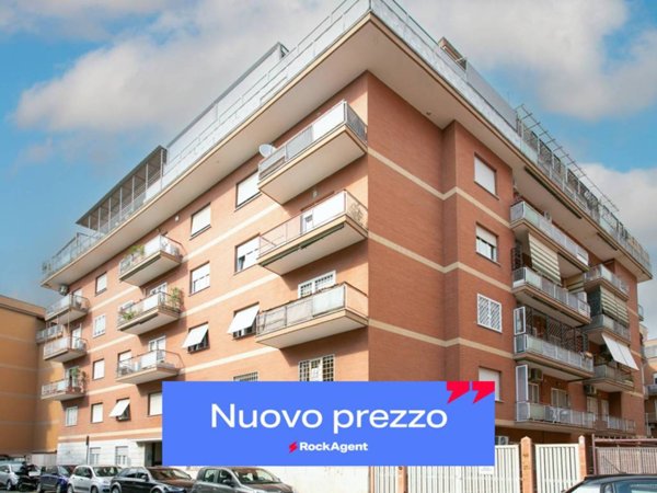 appartamento in vendita a Roma in zona Portuense