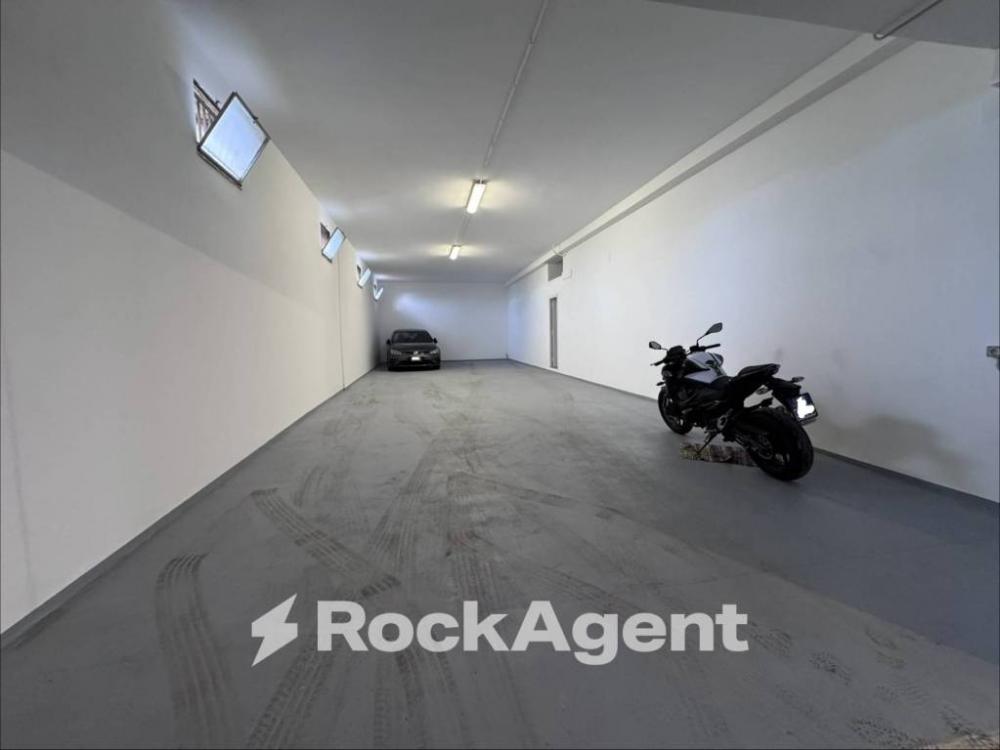 locale commerciale in vendita a Roma in zona Gianicolense