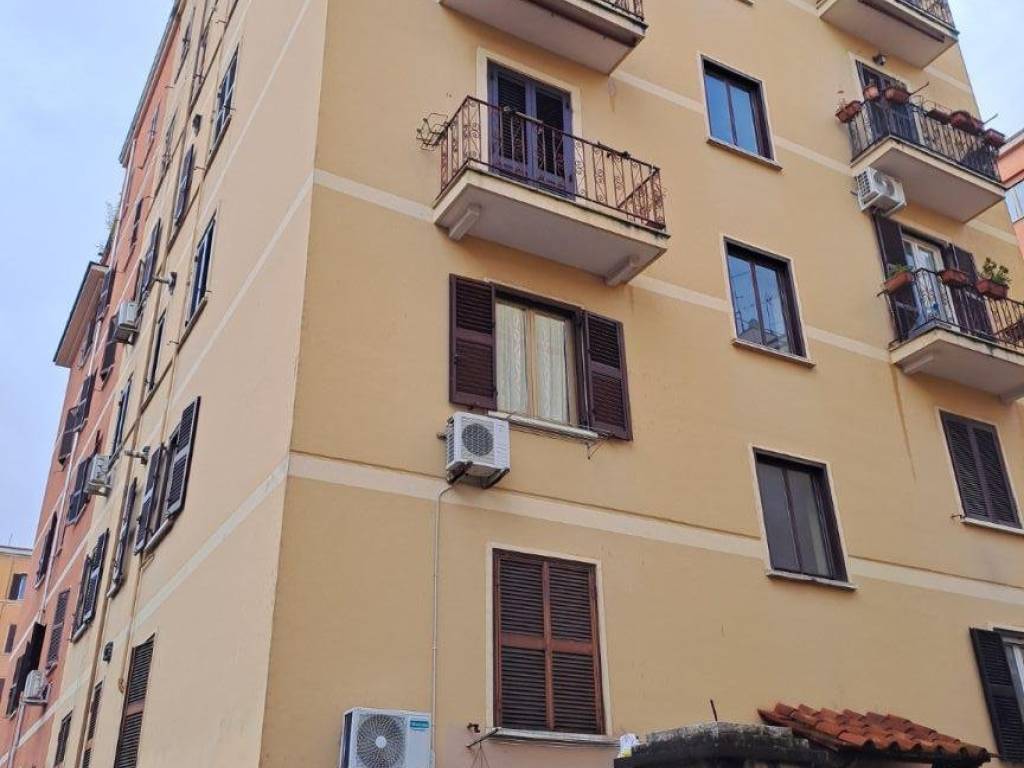 appartamento in vendita a Roma in zona Prenestino-Centocelle