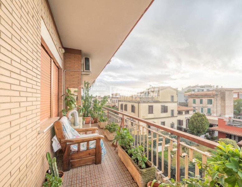 appartamento in vendita a Roma in zona Prenestino-Centocelle