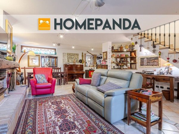 casa indipendente in vendita a Roma in zona Infernetto