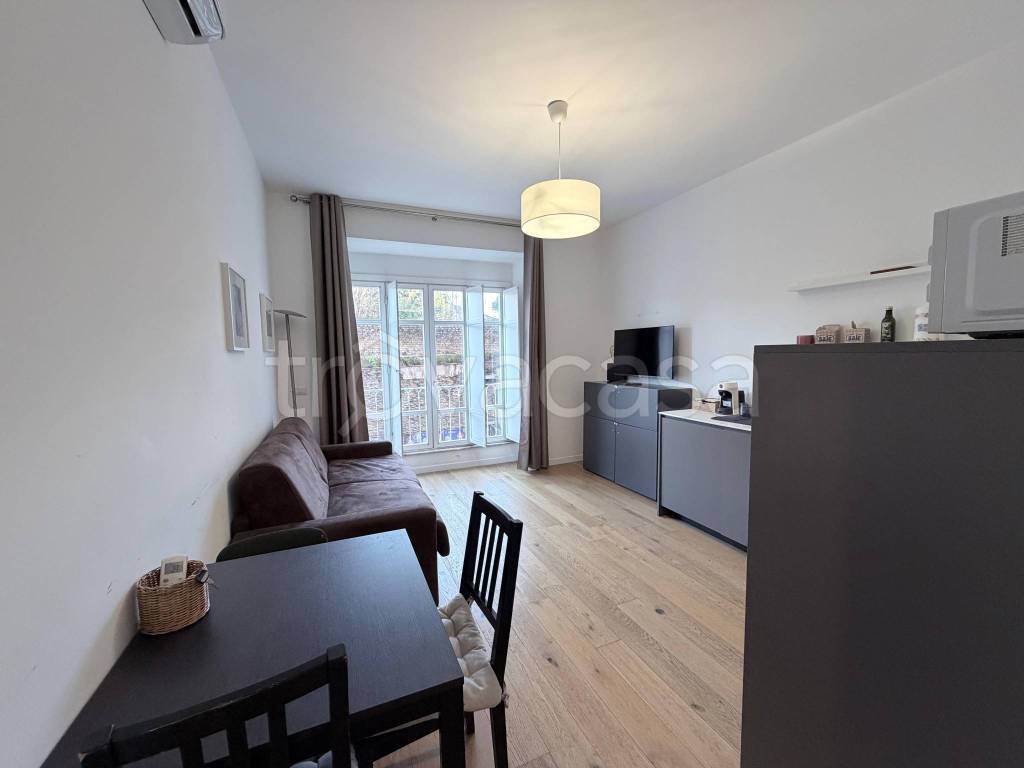 appartamento in vendita a Roma in zona Celio