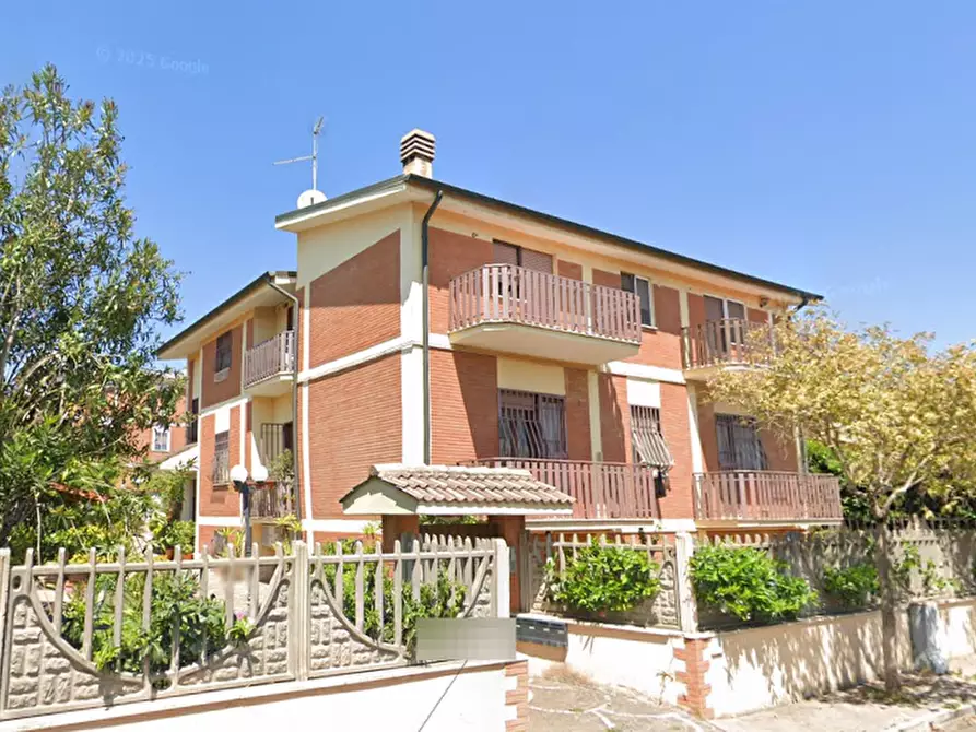 appartamento in vendita a Roma in zona Ponte di Nona