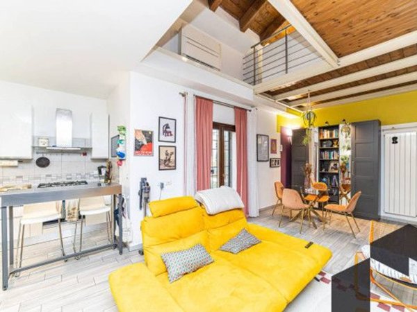 appartamento in vendita a Roma in zona Tor Bella Monaca