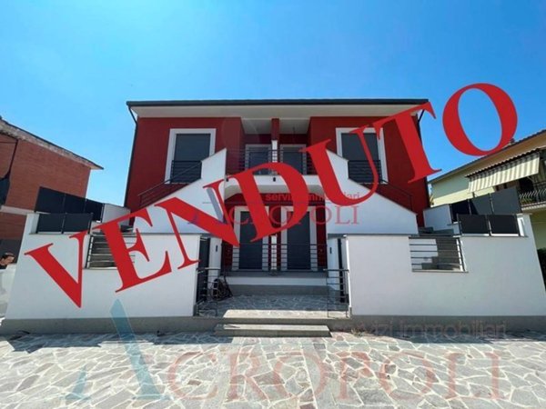 appartamento in vendita a Roma in zona Tor di Quinto