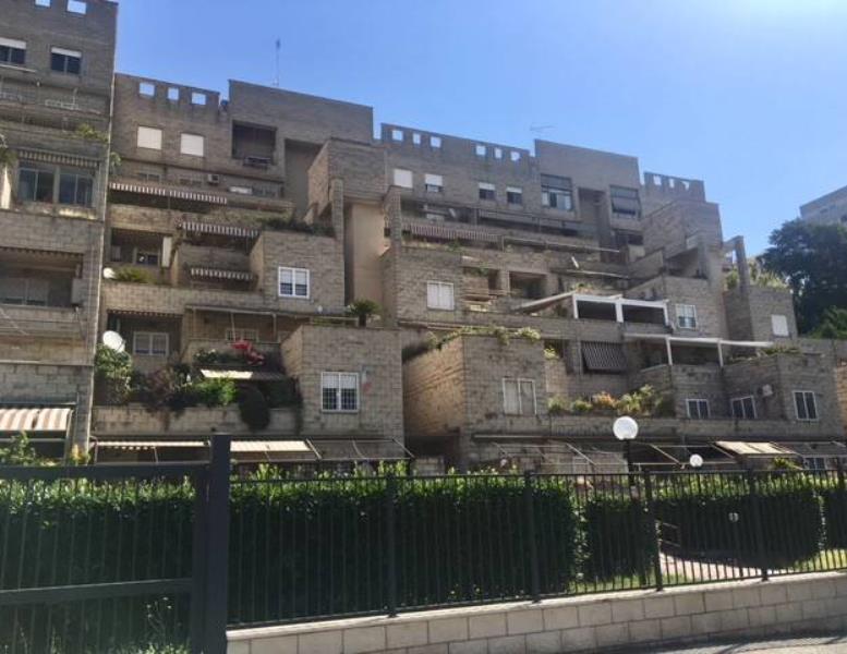 appartamento in vendita a Roma in zona EUR