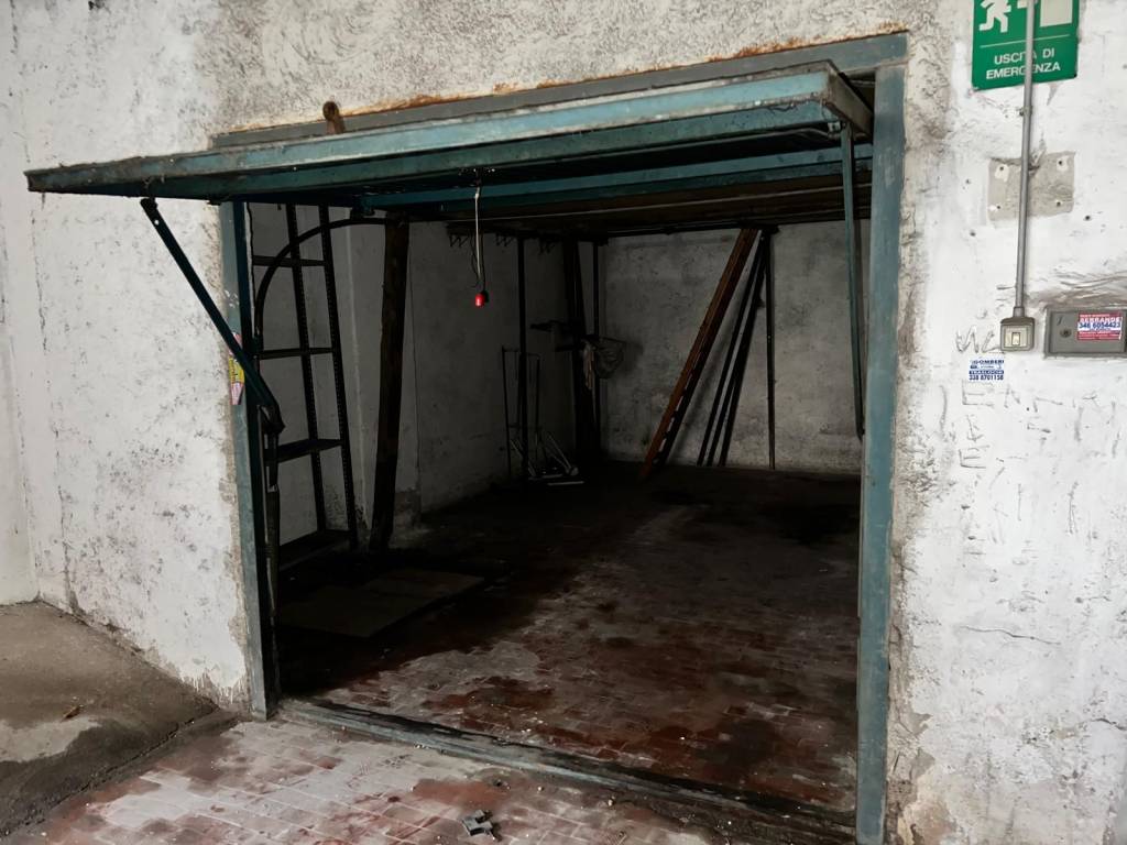 casa semindipendente in vendita a Roma in zona Tuscolano