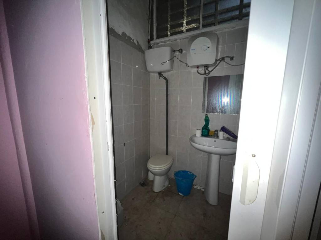 casa indipendente in vendita a Roma in zona Tuscolano