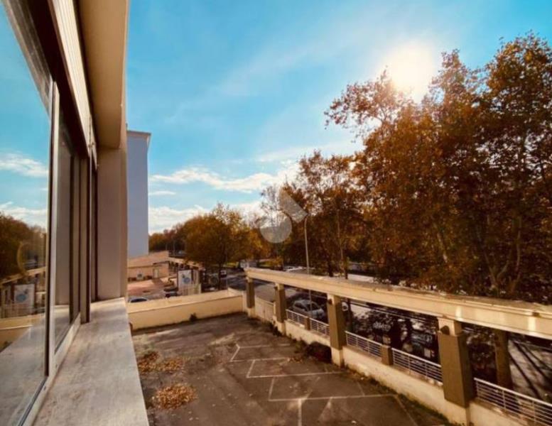 appartamento in vendita a Roma in zona Prenestino-Labicano