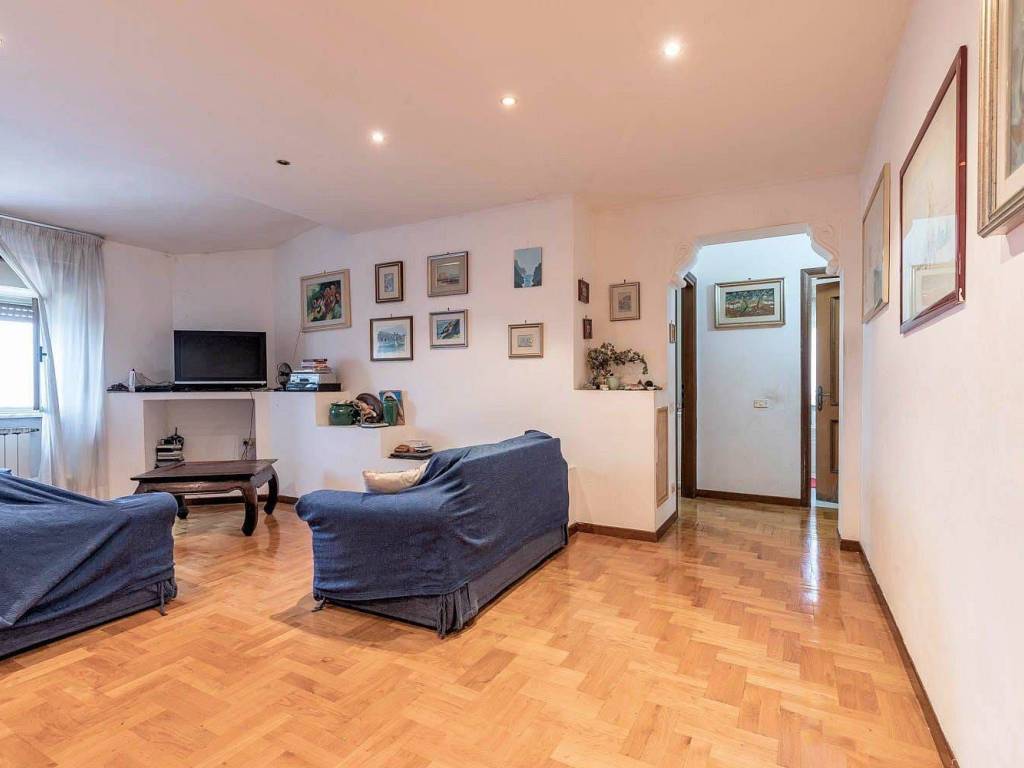 appartamento in vendita a Roma in zona Prima Porta