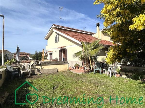 casa indipendente in vendita a Roma in zona Castel di Leva