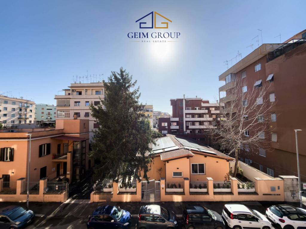 appartamento in vendita a Roma in zona Aurelio