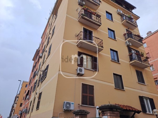 appartamento in vendita a Roma in zona Prenestino-Centocelle