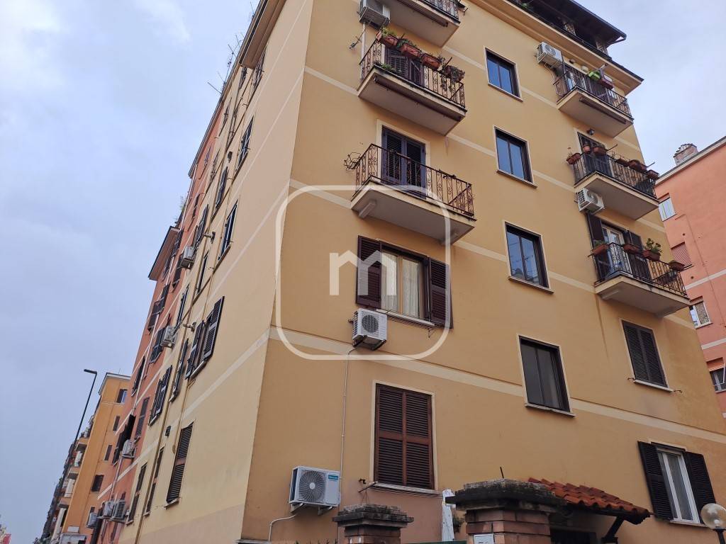 appartamento in vendita a Roma in zona Prenestino-Centocelle