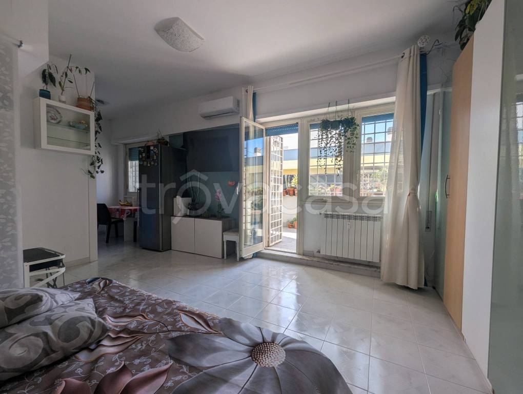 appartamento in vendita a Roma in zona Ostia