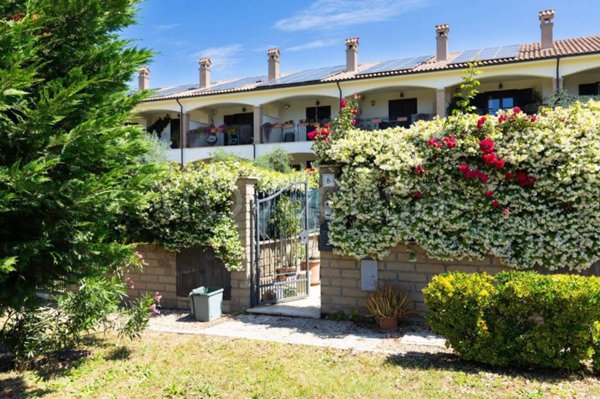 casa indipendente in vendita a Roma in zona Campo Marzio