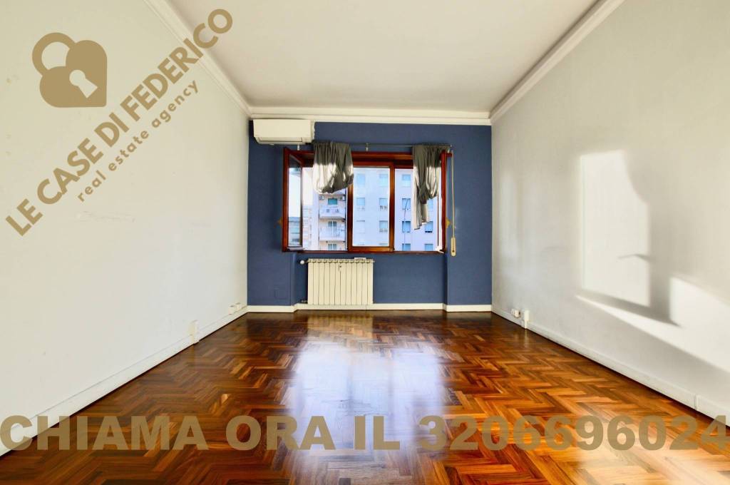ufficio in vendita a Roma in zona Tuscolano