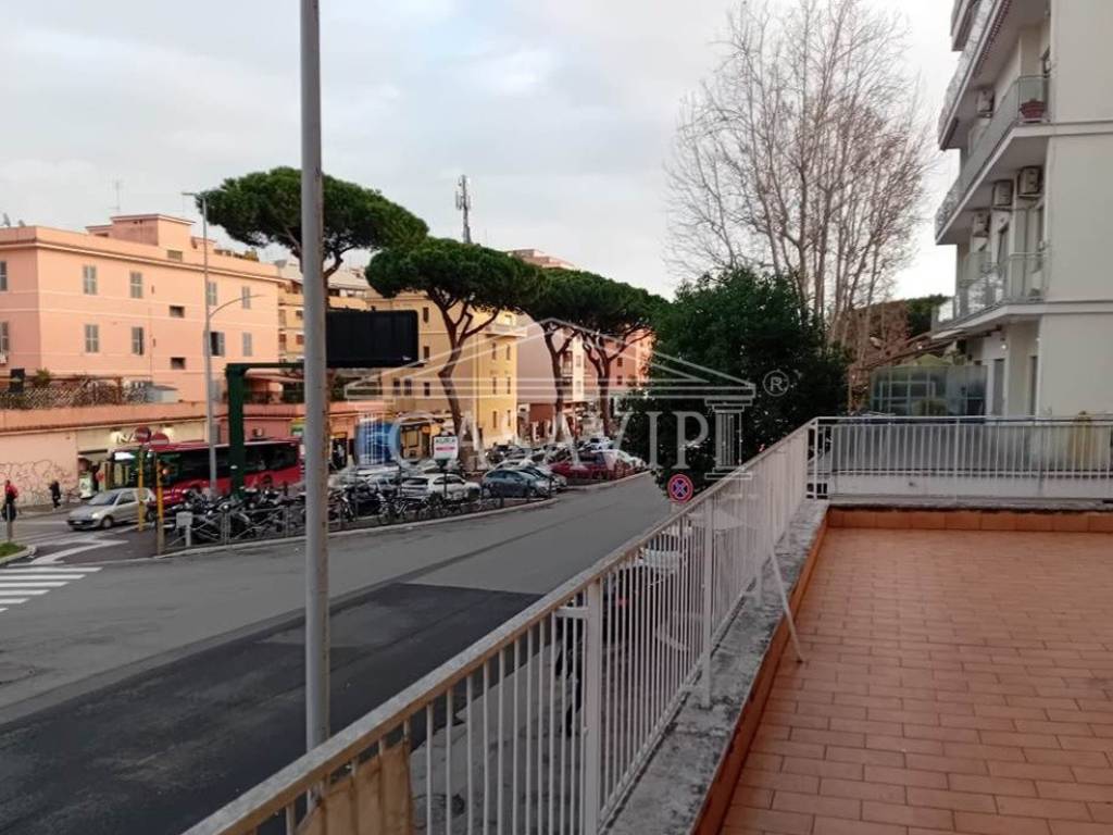 appartamento in vendita a Roma in zona Aurelio