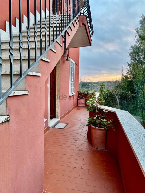 appartamento in vendita a Roma in zona Gianicolense