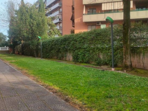 appartamento in vendita a Roma in zona Cinecittà