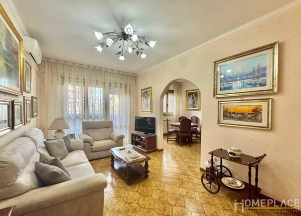 appartamento in vendita a Roma in zona Torre Maura