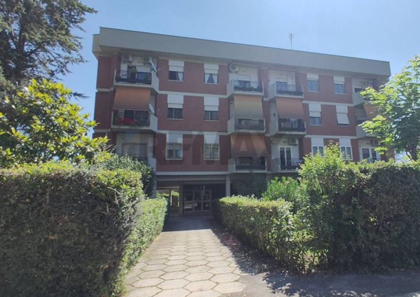 appartamento in vendita a Roma in zona Spinaceto
