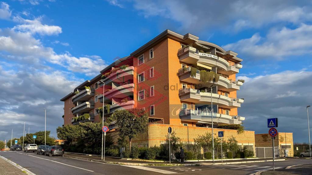 appartamento in vendita a Roma in zona Sette Bagni