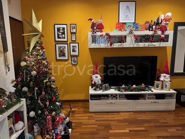 appartamento in vendita a Roma in zona Ponte Mammolo