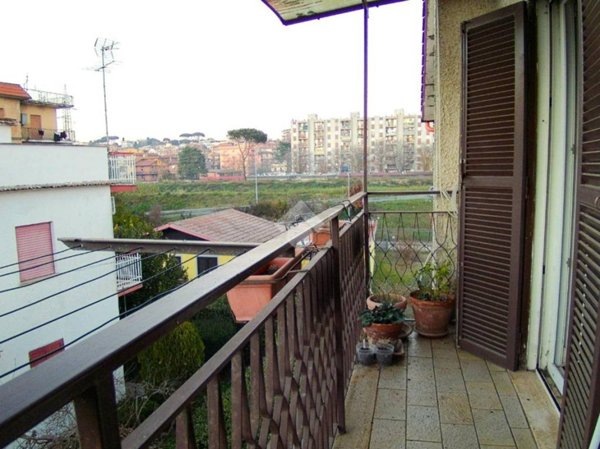 appartamento in vendita a Roma in zona Labaro