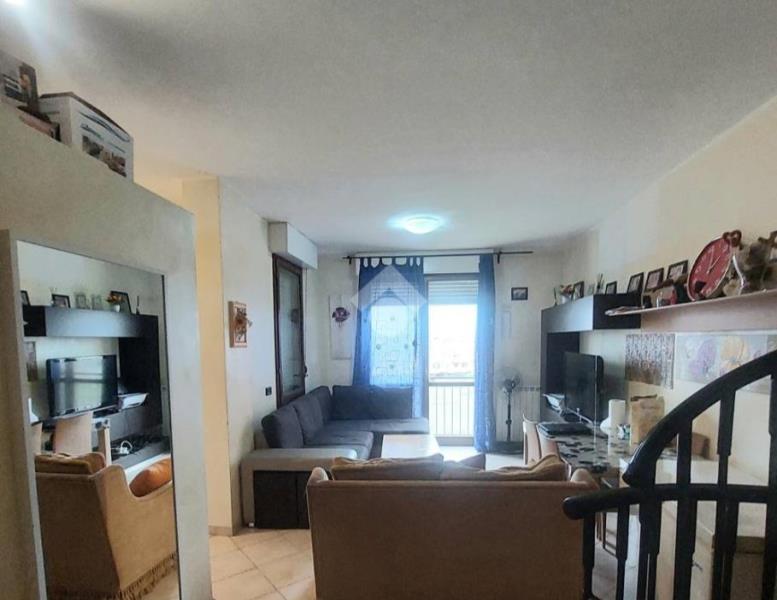 appartamento in vendita a Roma in zona Castelverde