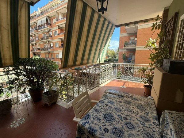 appartamento in vendita a Roma in zona Ostia