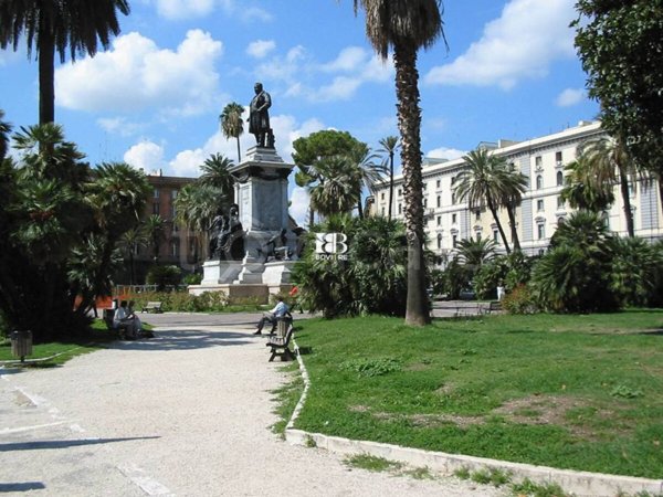 negozio in vendita a Roma in zona Rione Prati