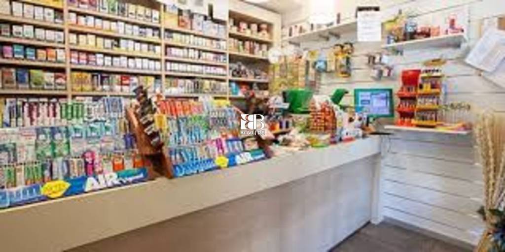 negozio in vendita a Roma in zona Rione Prati