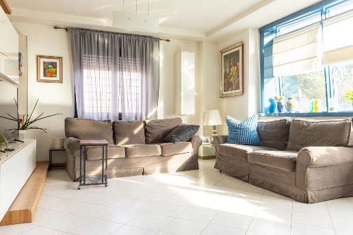 appartamento in vendita a Roma in zona EUR