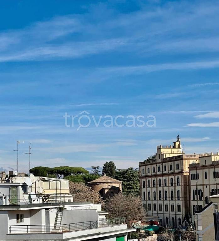 appartamento in vendita a Roma in zona Trieste