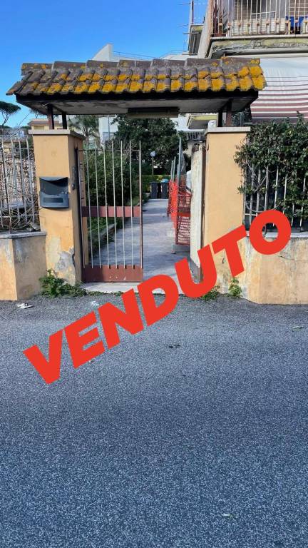 appartamento in vendita a Roma in zona Casalotti