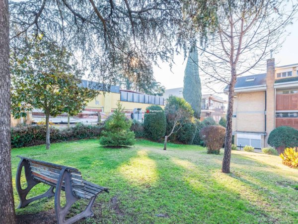 appartamento in vendita a Roma in zona Tor di Quinto