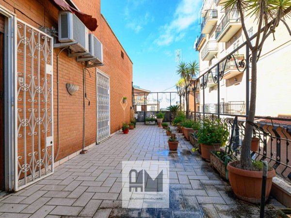 appartamento in vendita a Roma in zona Montespaccato