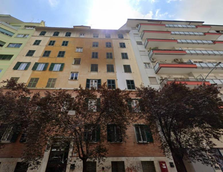 appartamento in vendita a Roma in zona Tuscolano