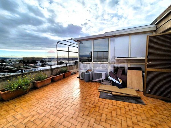 appartamento in vendita a Roma in zona Casal Monastero