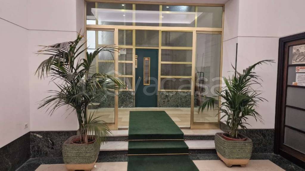 appartamento in vendita a Roma in zona Appio Latino