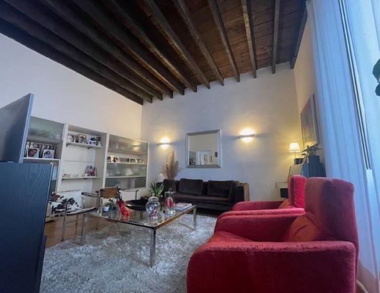 appartamento in vendita a Roma in zona Rione Borgo