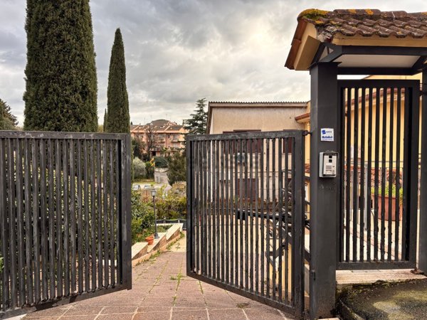 appartamento in vendita a Roma in zona Casalotti