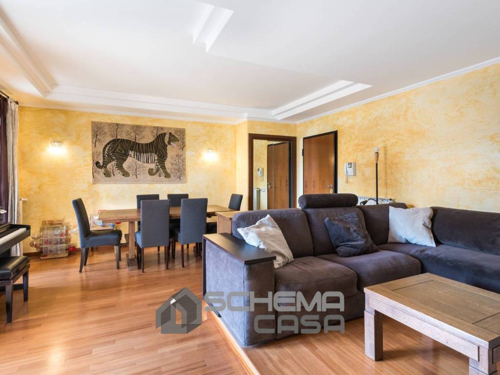 appartamento in vendita a Roma in zona Romanina
