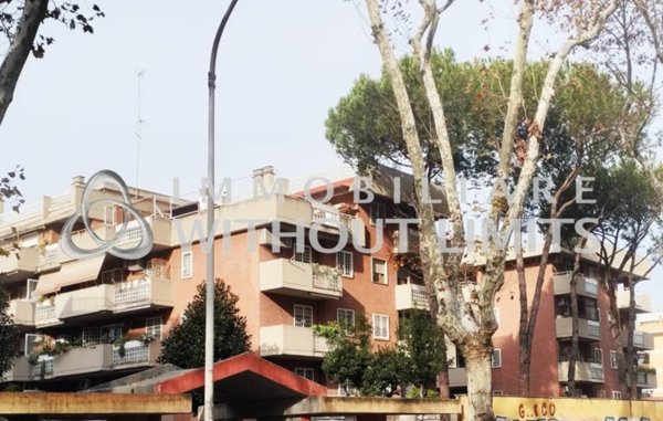 appartamento in vendita a Roma in zona Cinecittà
