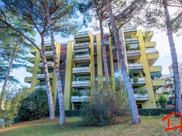 appartamento in vendita a Roma in zona Giuliano Dalmata