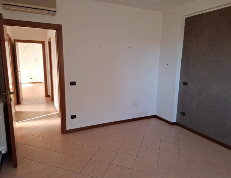 appartamento in vendita a Roma in zona Ostia