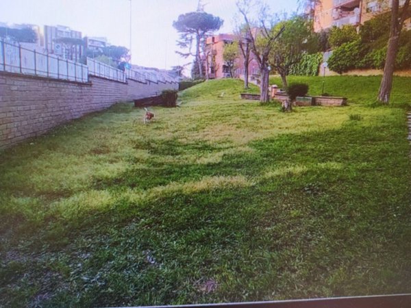appartamento in vendita a Roma in zona Portuense
