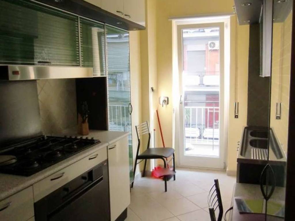 appartamento in vendita a Roma in zona Tuscolano